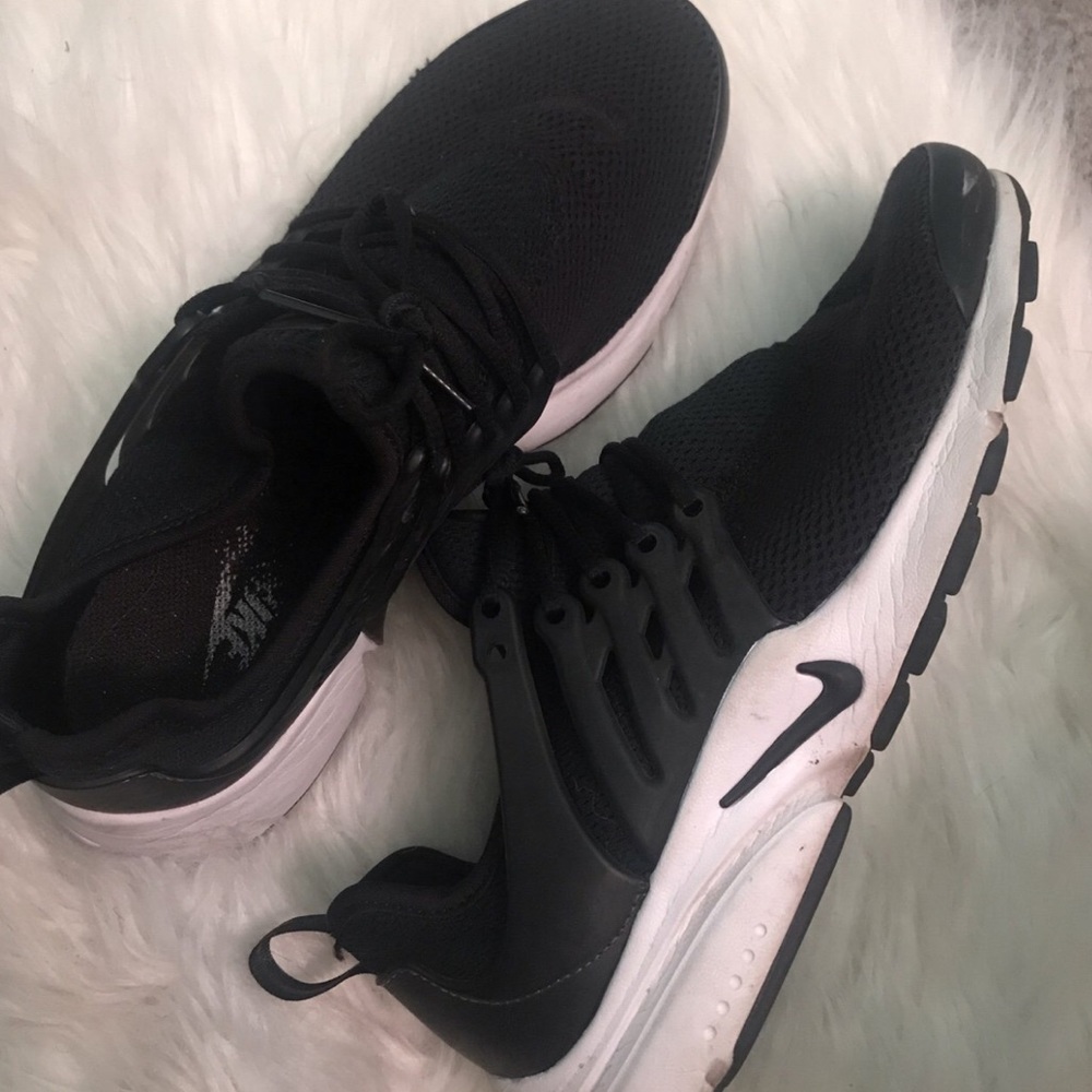 Nike Prestos